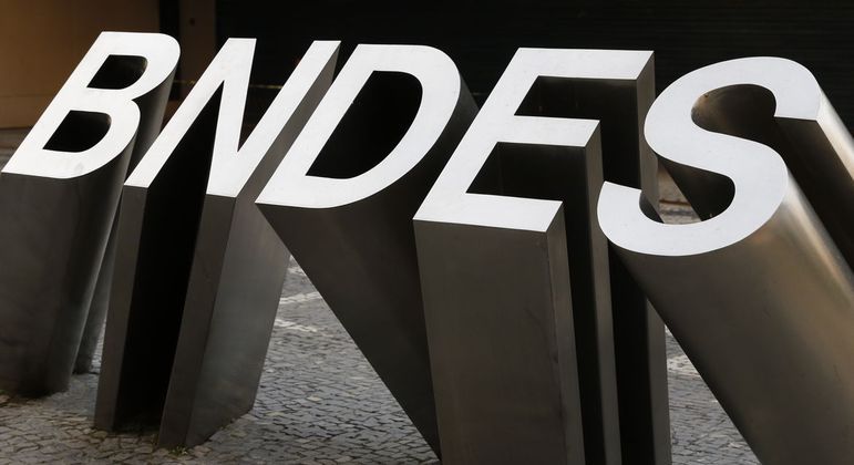 A competição será realizada remotamente, no formato de uma maratona de dados 