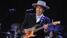 Mulher que processou Bob Dylan por abuso sexual abandona o caso