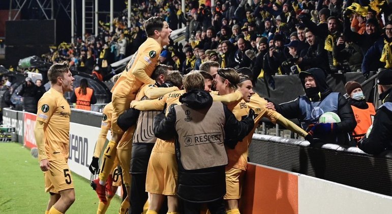 Delírio no Bodo/Glimt pela goleada contra a Roma, 6 X 1