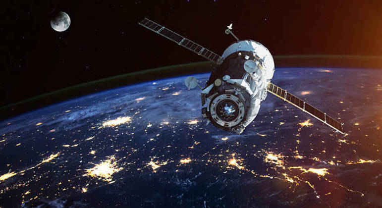 Boeing autorizada a operar satélites para banda larga