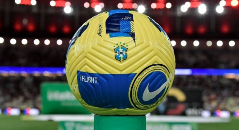 Flamengo e São Paulo disputam no Maracanã, no Rio, uma vaga na final da Copa do Brasil