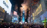 Com público reduzido e sem grandes shows, a virada na Times Square (NY) não empolgou os americanos.