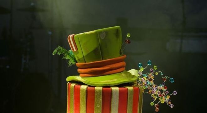 Bolo cenográfico para festa de 15 anos