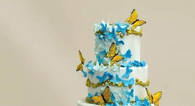  Bolo de 15 anos azul