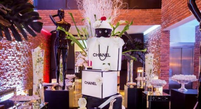 Bolo de 15 anos Chanel