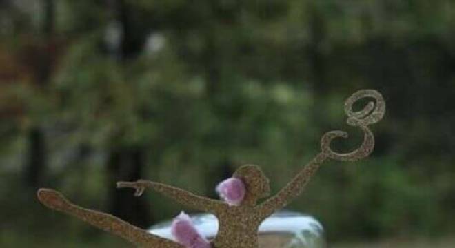 bolo rosa para festa bailarina com bailarina no topo 