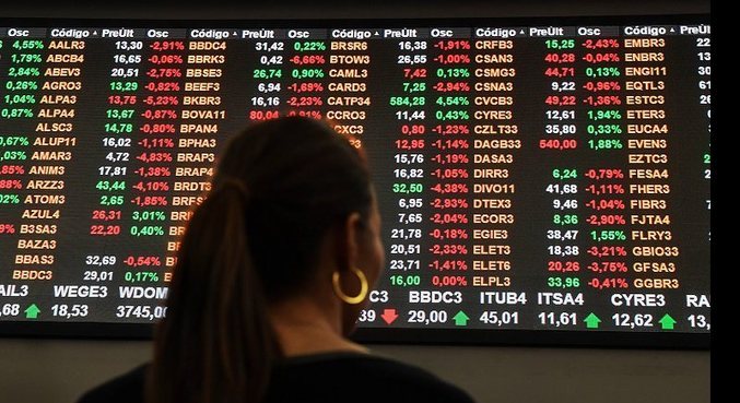 Número de mulheres investidoras da Bolsa de Valores registrou recorde em 2022