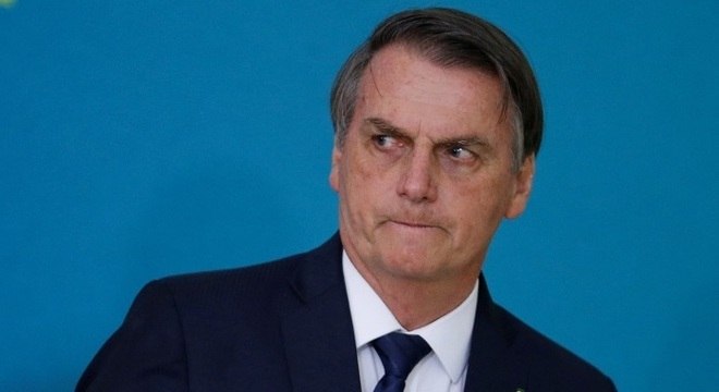 "Se eu fosse parlamentar, eu saberia como votar", disse Bolsonaro sobre proposta
