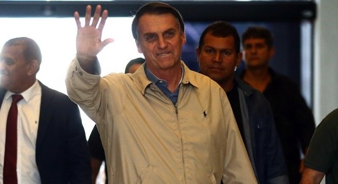 Bolsonaro (PSL) cogita Marcos Pontes para ciência e tecnologia