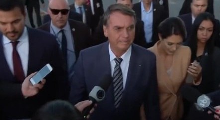 Jair Bolsonaro durante ida ao Congresso Nacional