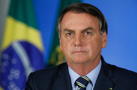 Bolsonaro: falta orçamento para repor perdas de estados