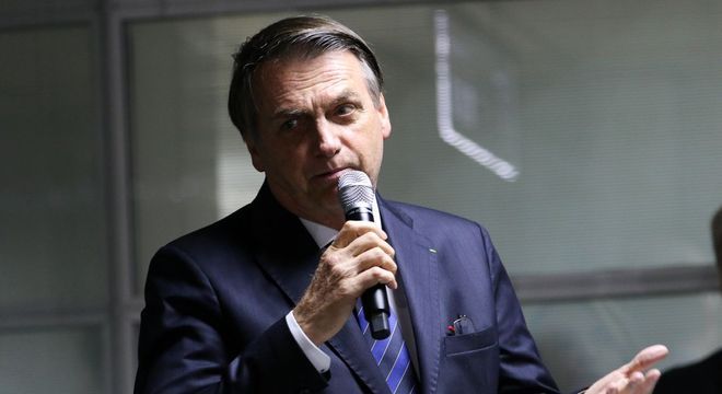 Bolsonaro deve rever artigo da reforma sobre deficientes