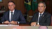Eduardo dá nova sinalização de chapa Bolsonaro/Braga Netto em postagem 