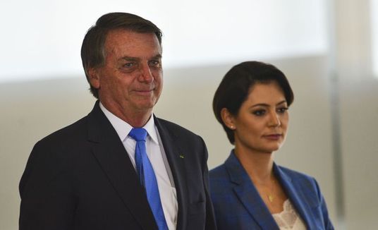 Bolsonaro ficou com terceiro conjunto de joias que inclui relógio Rolex de R$ 364 mil  (Marcelo Camargo  /Agência Brasil)