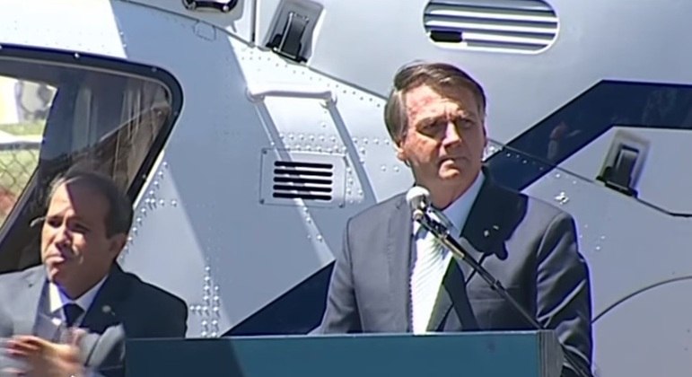 Bolsonaro participou de cerimônia comemorativa do 80º aniversário do Comando da Aeronáutica