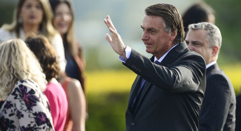 Projeto para nova cobrança do ICMS será aprovado, segundo o presidente Jair Bolsonaro
