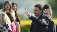 Bolsonaro diz que sancionará imediatamente projeto que fixa ICMS dos combustíveis 
