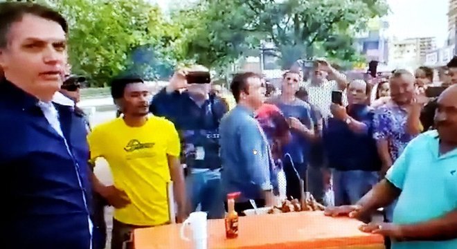 Bolsonaro em saída no domingo por Ceilândia e Taguatinga; MPF quer que ele seja multado