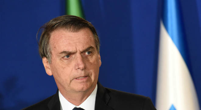 Bolsonaro fez anúncio em café da manhã com jornalistas