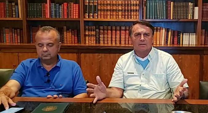 Ministro Rogério Marinho e o presidente Jair Bolsonaro, durante live