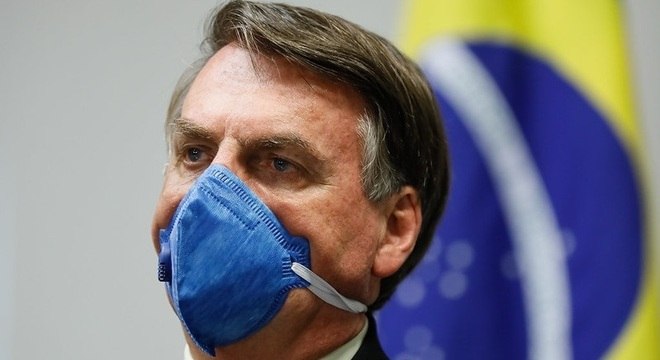 Bolsonaro: estou com vontade de baixar um decreto amanhã
