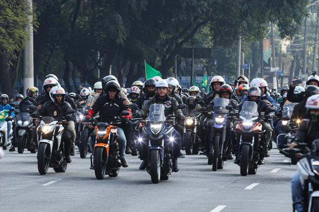 Intitulada 'Acelera Pra Cristo', a manifesta��o teve percurso programado de mais de 100 km passando por vias importantes da cidade. A concentra��o teve inicio no Samb�dromo do Anhembi e a previs�o de chegada � o Obelisco em frente ao Parque do Ibirapuera