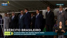 No Rio de Janeiro, Bolsonaro participa da formatura de militares da Aman