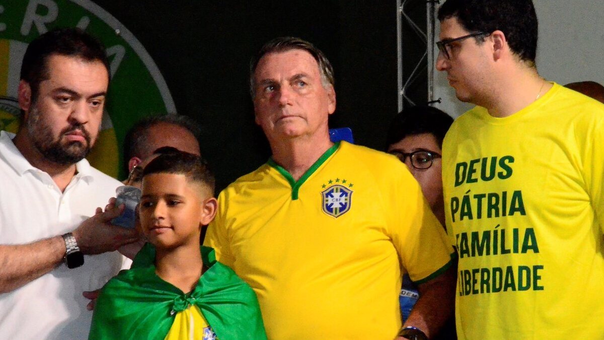 'Não tenho medo de qualquer julgamento, desde que os juízes sejam isentos', diz Bolsonaro