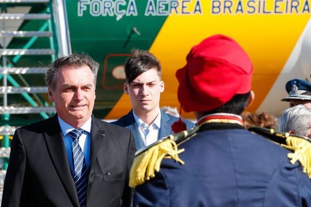 Bolsonaro irá ao Guarujá na quinta para descanso com a filha