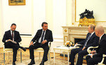 Bolsonaro se encontra com Putin em Moscou