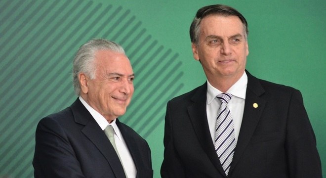 Temer foi convidado por Bolsonaro para chefiar a missão no Líbano