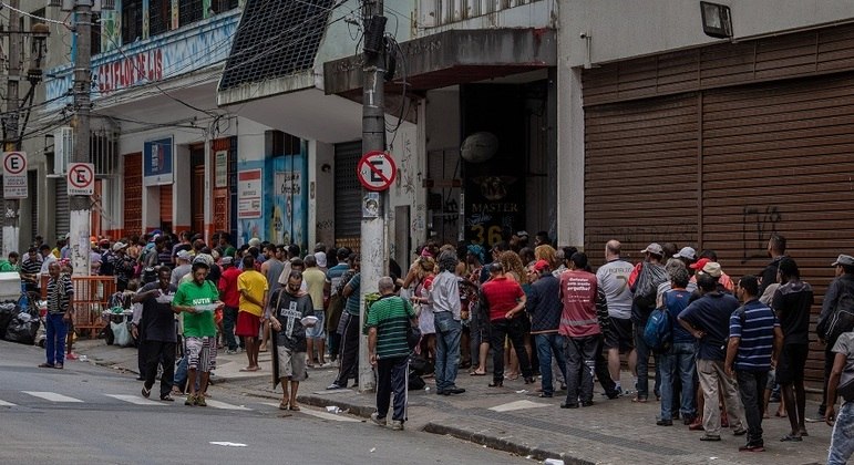 Governo de SP garante três refeições gratuitas nos restaurantes Bom Prato até o fim de abril