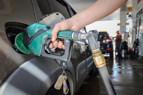 Gasolina e diesel têm menor valor desde julho