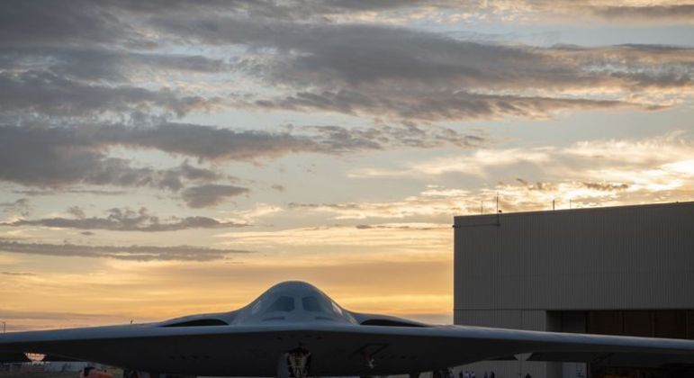 B-21 Raider foi projetado para substituir os bombardeiros B-1B Lancer e B-2 Spirit
