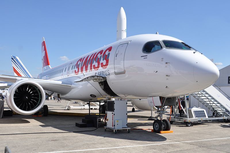 Bombardier C-Series CS-300 da Swiss International Airlines: cheiro de óleo na cabine