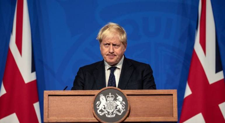 O primeiro-ministro britânico Boris Johnson em uma conferência de imprensa sobre a Covid-19 