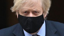 Boris Johnson enfrenta revolta em votação sobre variante Ômicron