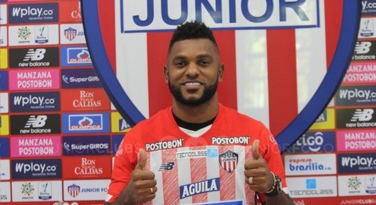 A direção do Junior Barranquilla também contava com a venda do atacante. Frustração na Colômbia