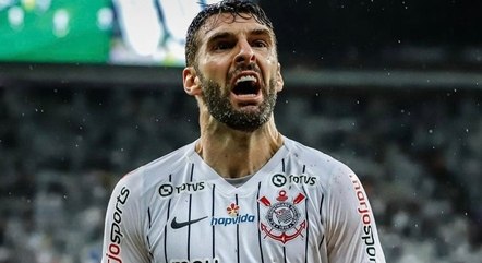 Mauro Boselli não teve uma boa passagem pelo Corinthians