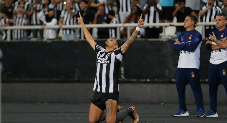 1º lugar: BotafogoRisco de rebaixamento: nenhumaProbabilidade de ser campeão: 76,2%Classificação para a Libertadores: 99,63%Classificação para Sul-Americana: 0,37%