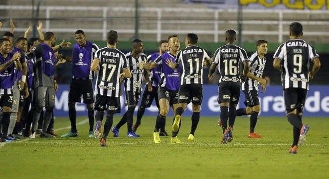 Defensa y Justicia 0 X 3 Botafogo