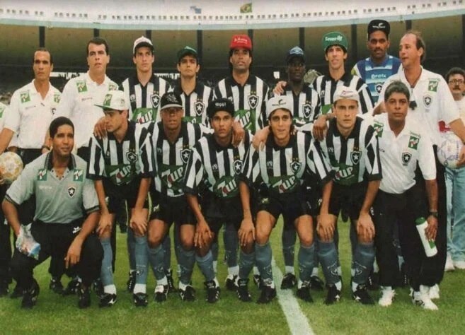 Decisivo em clássicos, Nestor cresce na reta final do Paulistão - Futebol -  R7 Campeonato Paulista