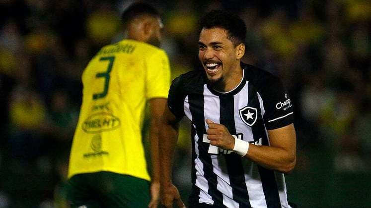 Botafogo - Eliminou o Sergipe na primeira fase, o Brasiliense na segunda e o Ypiranga-RS na terceira.