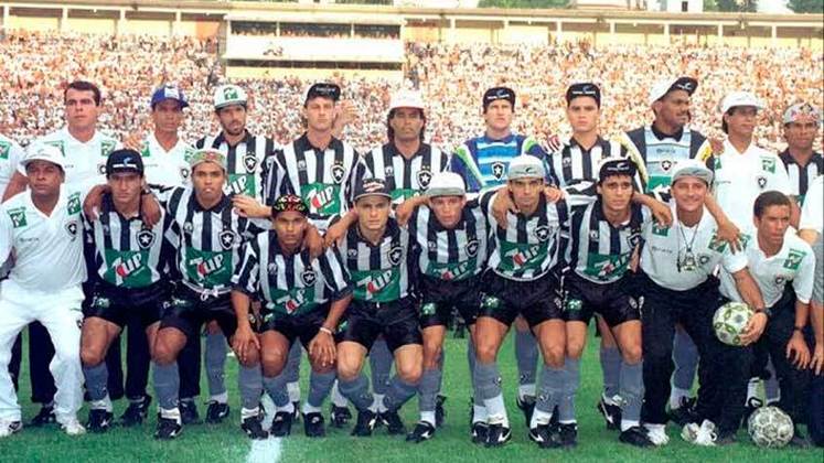 BOTAFOGO: está há 28 anos sem vencer o Brasileirão, desde 1995.