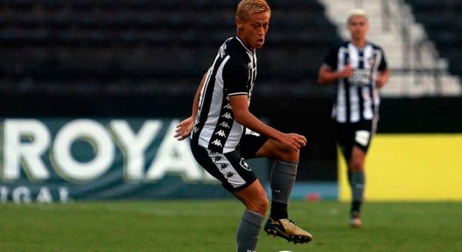 Botafogo - Keisuke Honda: Logo em sua estreia, o meia japonês abriu o placar para o Botafogo diante do Bangu, de pênalti, no Engenhão, pelo Carioca. O jogo terminou empatado por 1 a 1