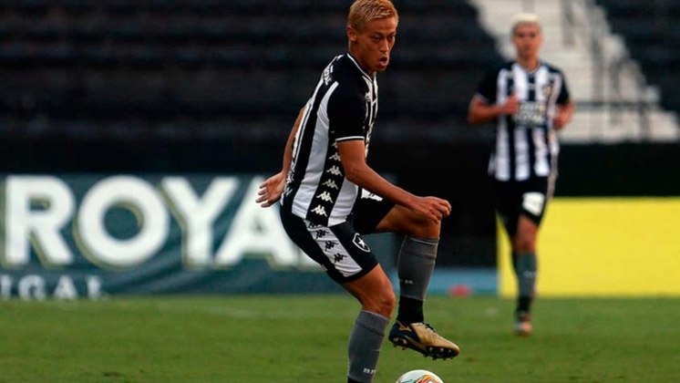 Botafogo - Keisuke Honda: Logo em sua estreia, o meia japonês abriu o placar para o Botafogo diante do Bangu, de pênalti, no Engenhão, pelo Carioca. O jogo terminou empatado por 1 a 1