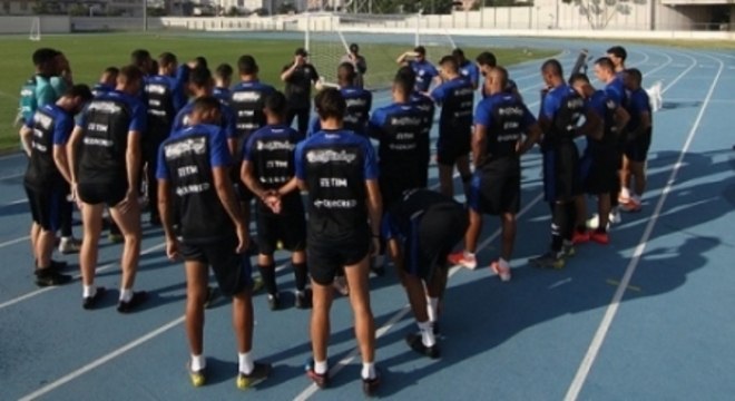 Botafogo treina para voltar ao topo do BR