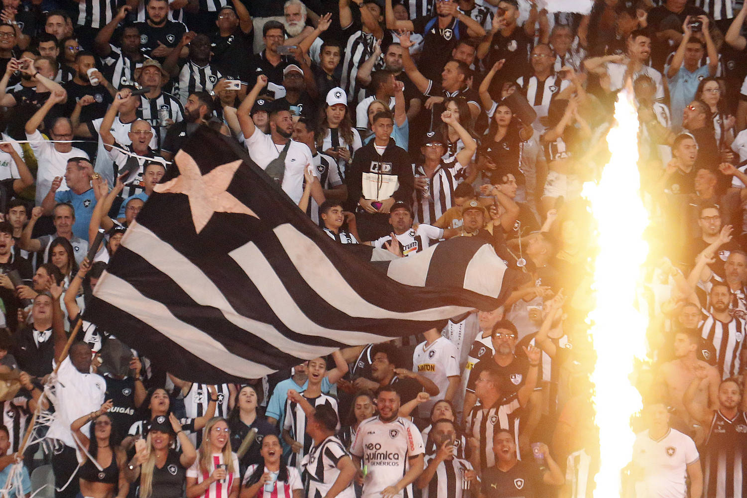 Torcida Do Botafogo Esgota Ingressos Para Duelo Com América - Esportes ...