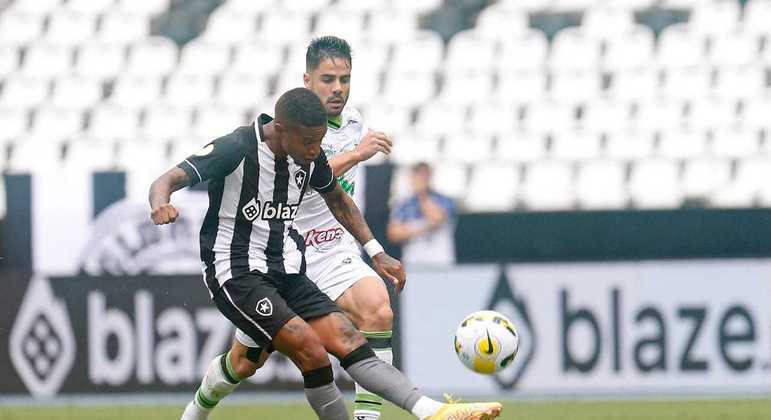 Botafogo não conseguiu furar o bloqueio do América-MG no Nilton Santos