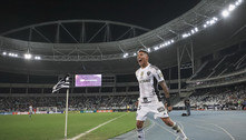 Atlético-MG vence o Botafogo e assume a liderança do Brasileirão